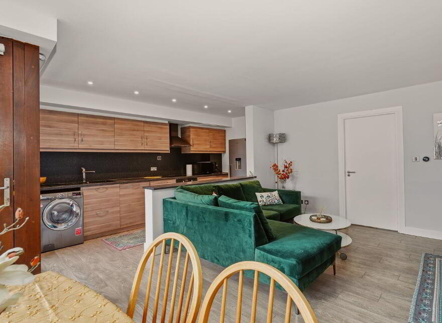 Apartment 5 Block 12 Clarion Quay, North Wall Quay, Dublin 1, D01