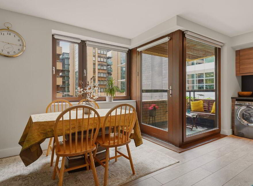 Apartment 5 Block 12 Clarion Quay, North Wall Quay, Dublin 1, D01