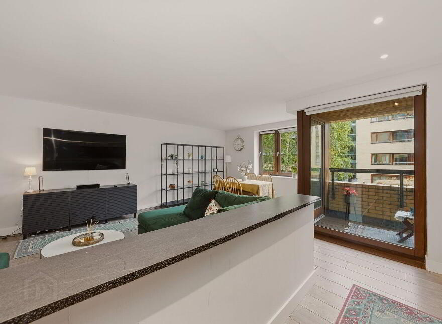 Apartment 5 Block 12 Clarion Quay, North Wall Quay, Dublin 1, D01
