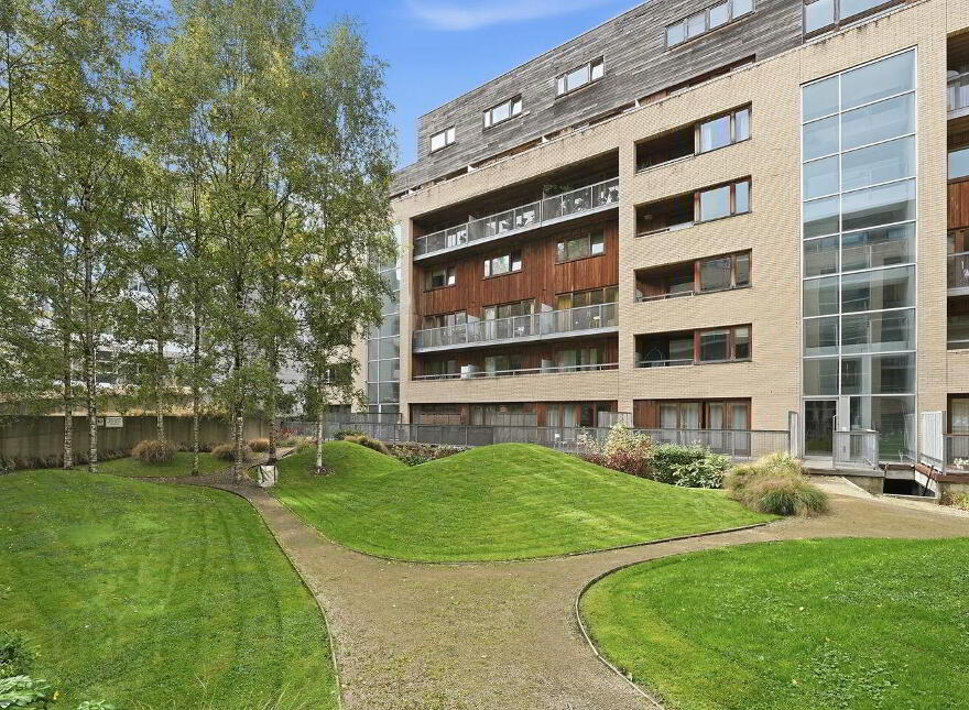 Apartment 5 Block 12 Clarion Quay, North Wall Quay, Dublin 1, D01