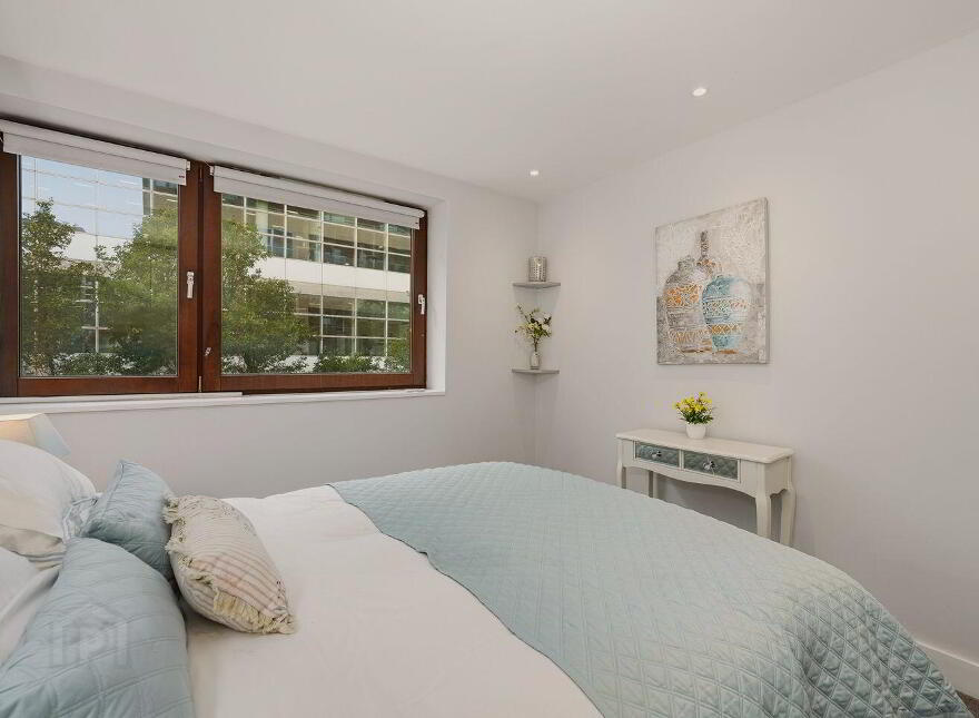 Apartment 5 Block 12 Clarion Quay, North Wall Quay, Dublin 1, D01