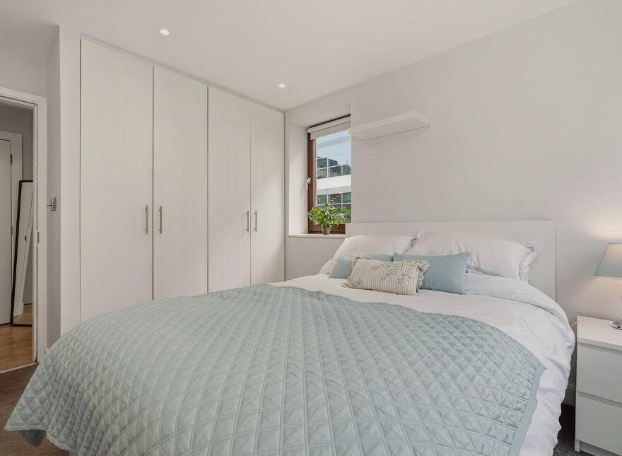 Apartment 5 Block 12 Clarion Quay, North Wall Quay, Dublin 1, D01