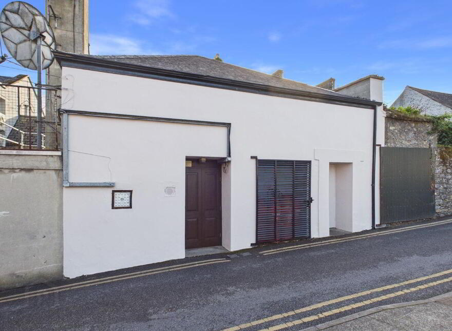 Kickham Street, Nenagh, E45Y927