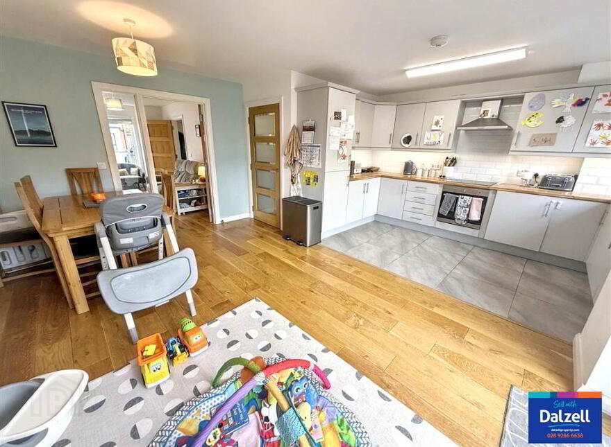 8 St James Place, Hillsborough, BT26 6TL