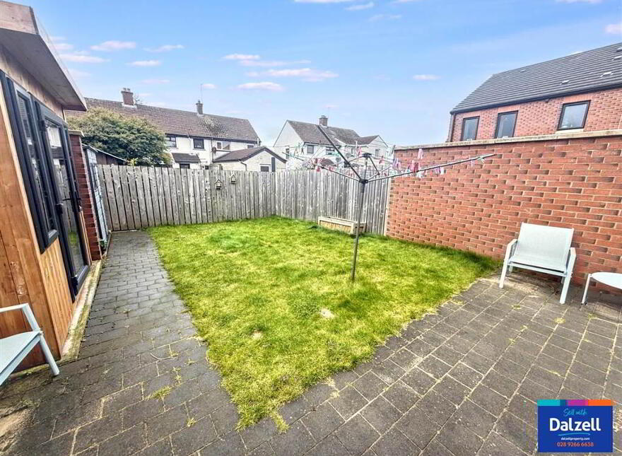 8 St James Place, Hillsborough, BT26 6TL