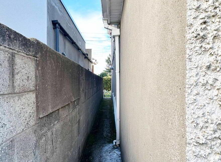 27 Broadway Park, Blanchardstown, Blanchardstown, D15W08N
