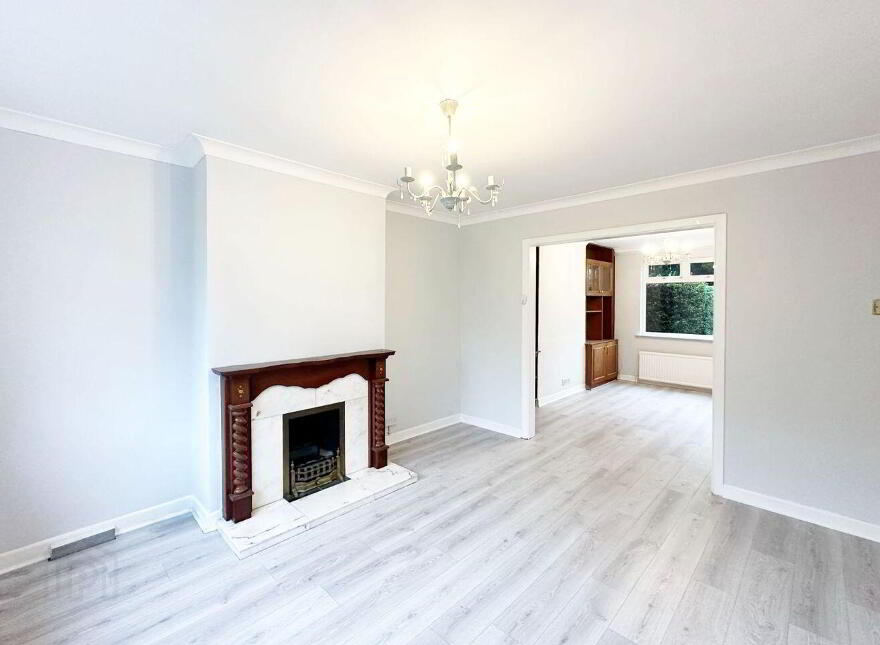 27 Broadway Park, Blanchardstown, Blanchardstown, D15W08N