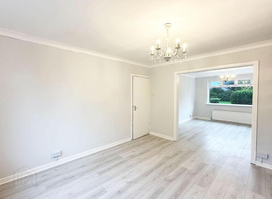 27 Broadway Park, Blanchardstown, Blanchardstown, D15W08N