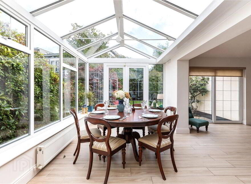19 Lawnswood Park, Stillorgan, A94KD32