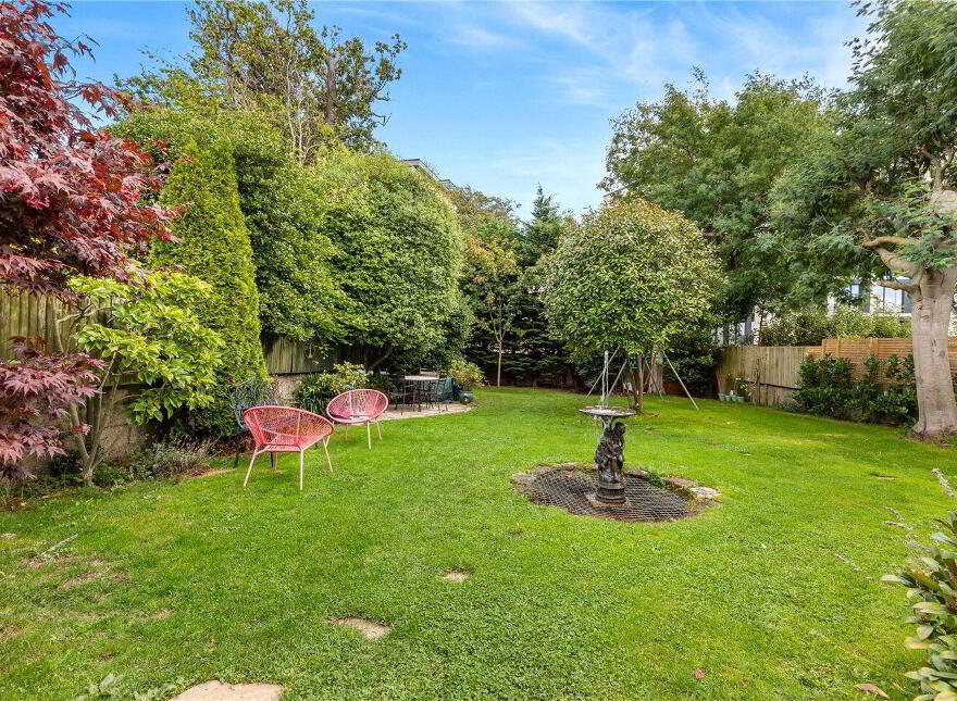 19 Lawnswood Park, Stillorgan, A94KD32