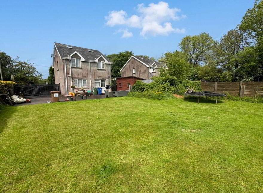 3 Glebe Stone, Coachford, P12NX58