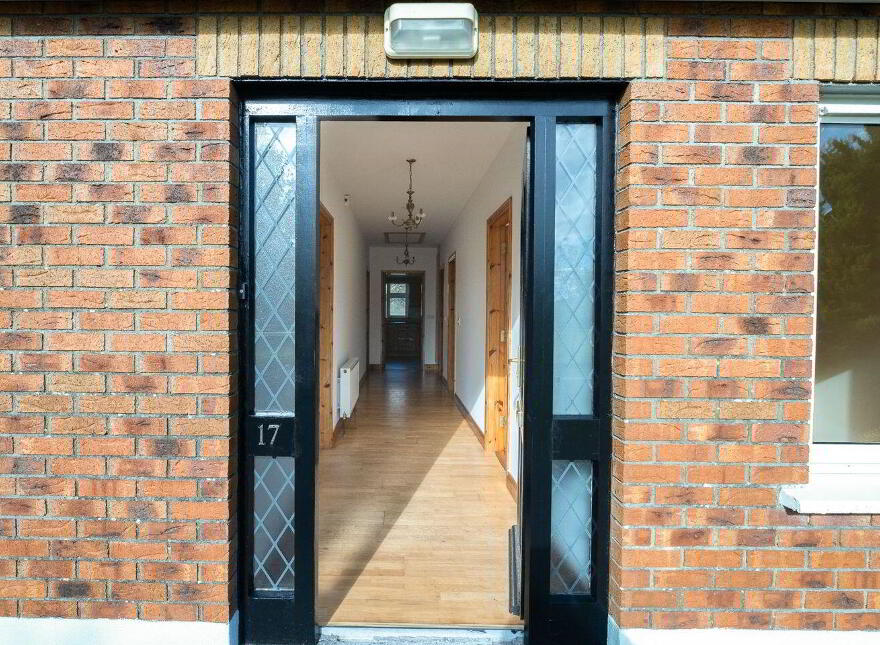 17 Glentaun Road, Ballinasloe, H53DW96