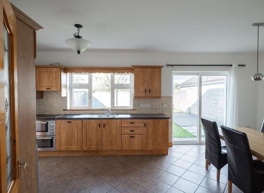 17 Glentaun Road, Ballinasloe, H53DW96
