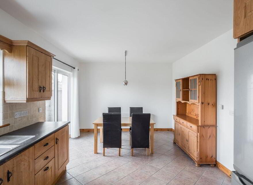 17 Glentaun Road, Ballinasloe, H53DW96