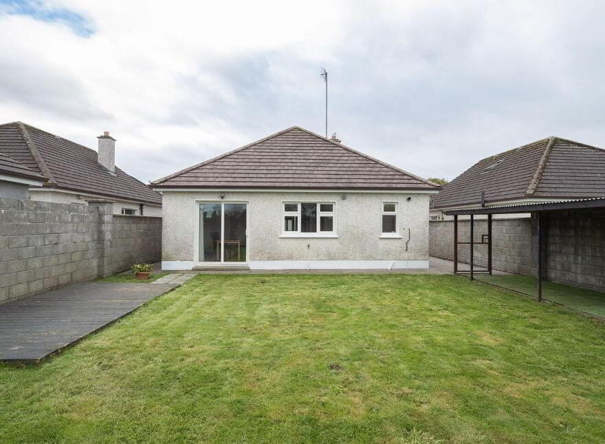 17 Glentaun Road, Ballinasloe, H53DW96