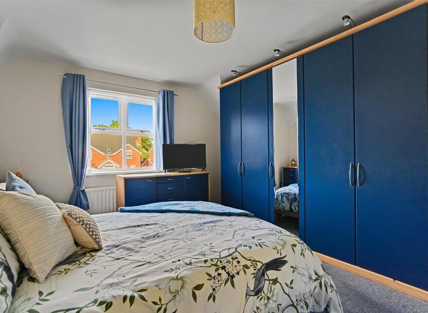 63 Lord Moira Park, Ballynahinch, BT24 8TF