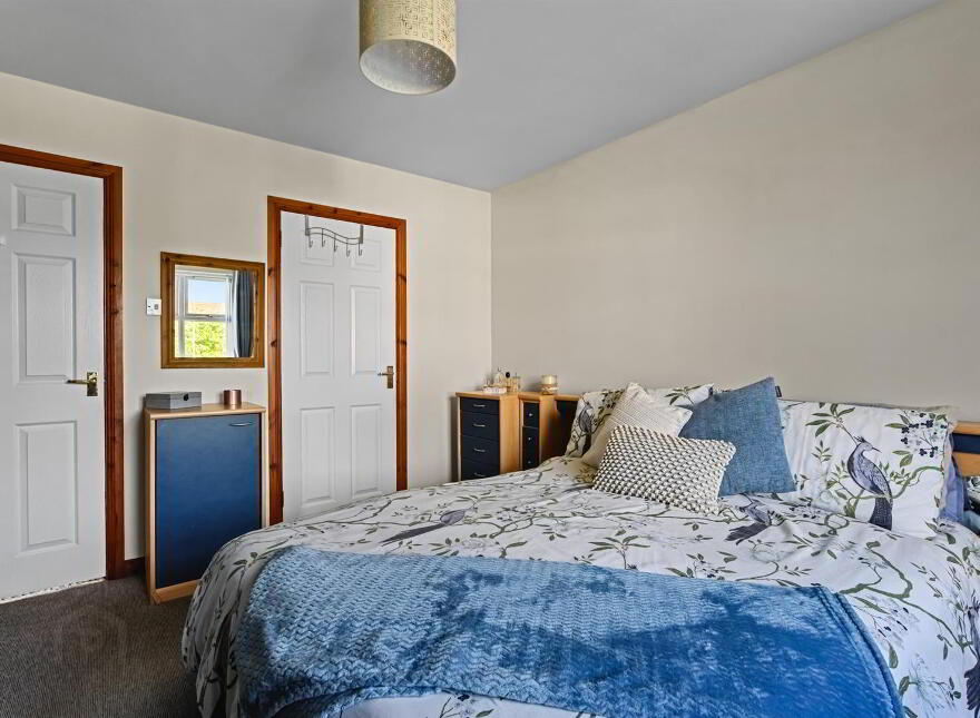 63 Lord Moira Park, Ballynahinch, BT24 8TF