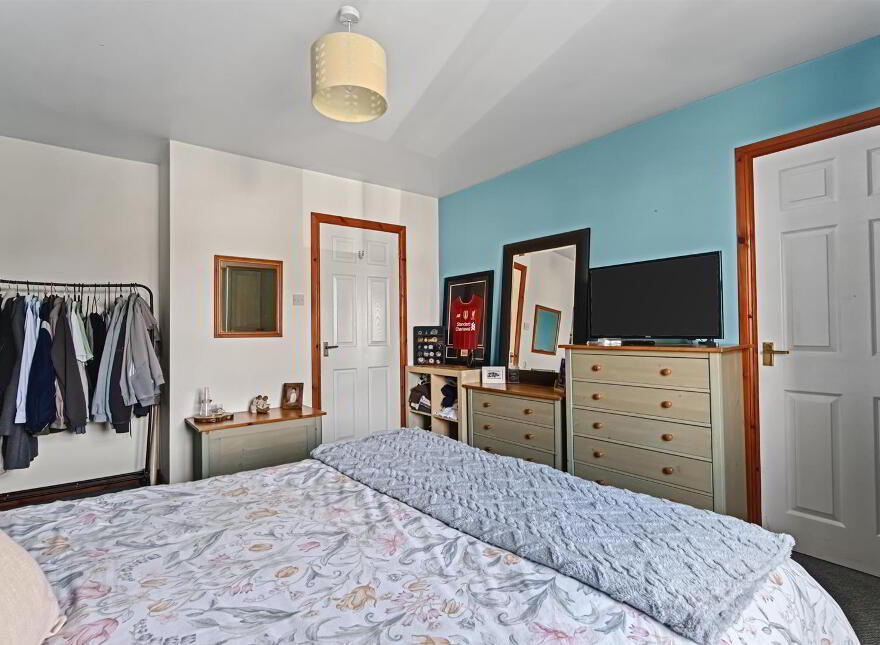 63 Lord Moira Park, Ballynahinch, BT24 8TF