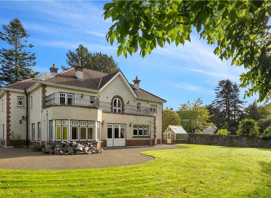 Greenfield House, Kilgobbin Road, Dublin 18, D18XA78