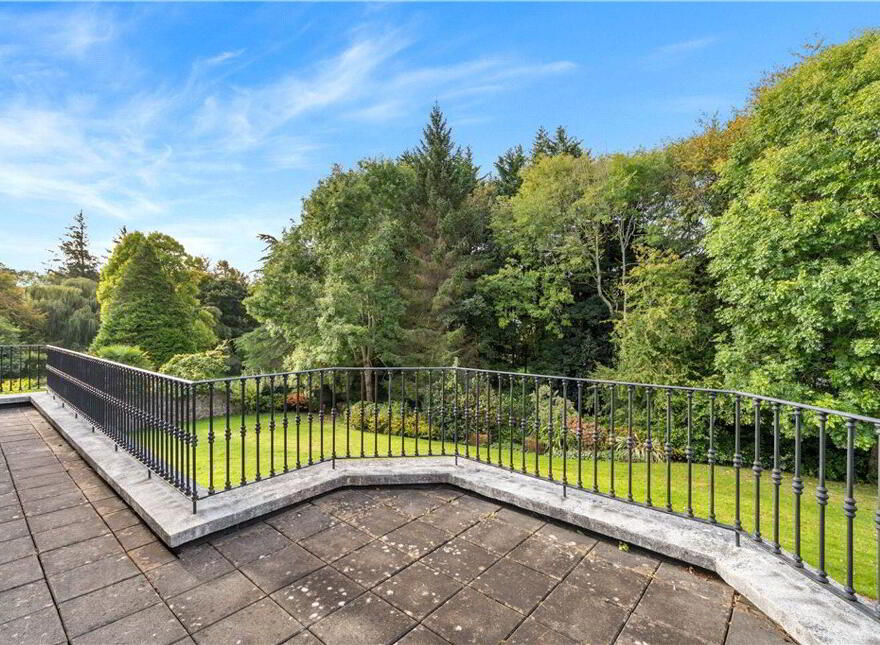 Greenfield House, Kilgobbin Road, Dublin 18, D18XA78