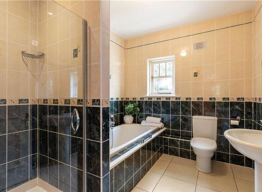 Greenfield House, Kilgobbin Road, Dublin 18, D18XA78