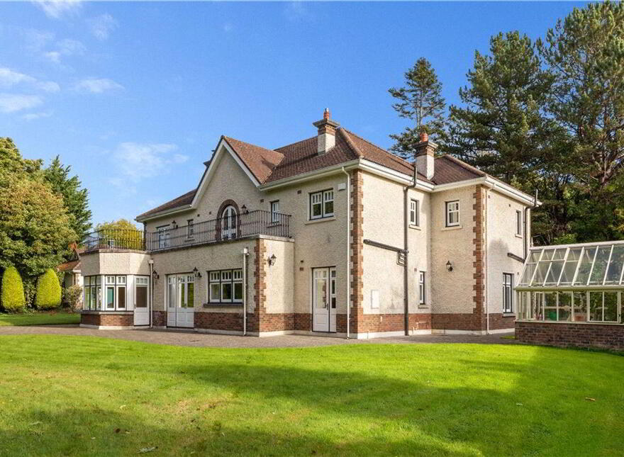 Greenfield House, Kilgobbin Road, Dublin 18, D18XA78