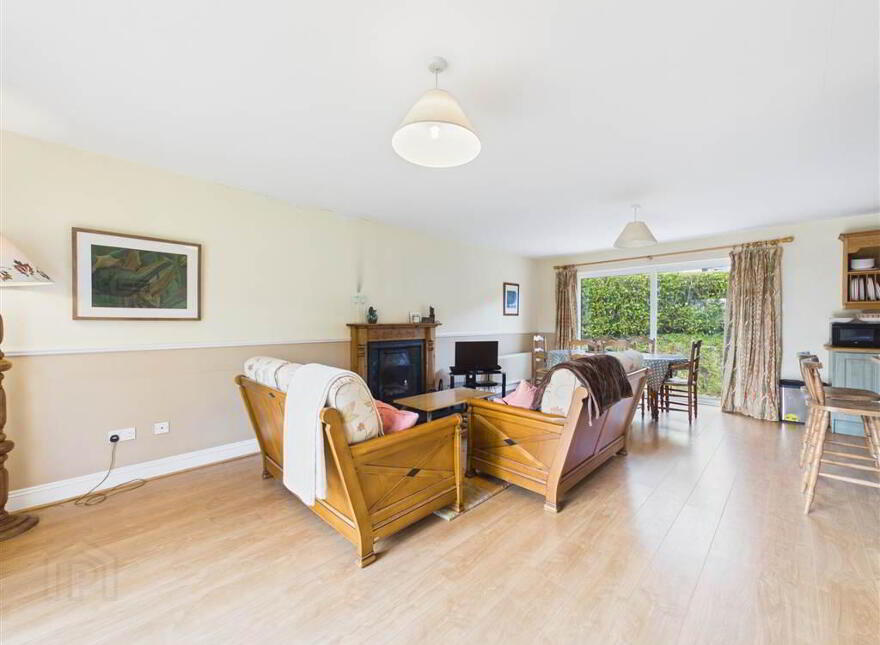 12 The Woods, Dunmore East, Waterford, X91K3V2
