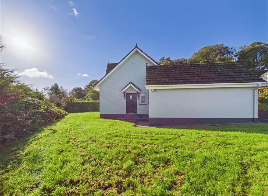 12 The Woods, Dunmore East, Waterford, X91K3V2