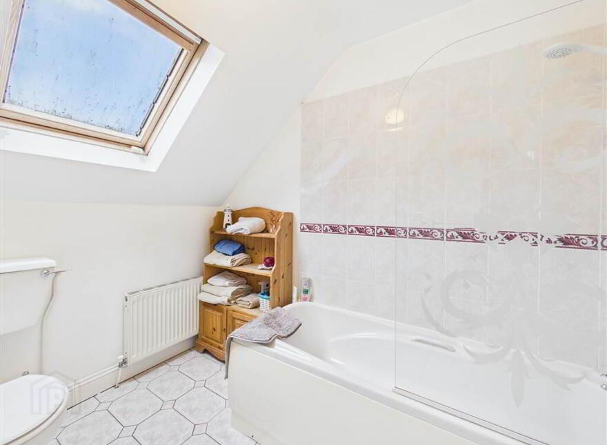 12 The Woods, Dunmore East, Waterford, X91K3V2