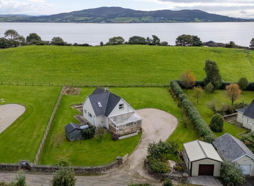 8 Killygarvan Lower, Rathmullan, Letterkenny, F92RP82