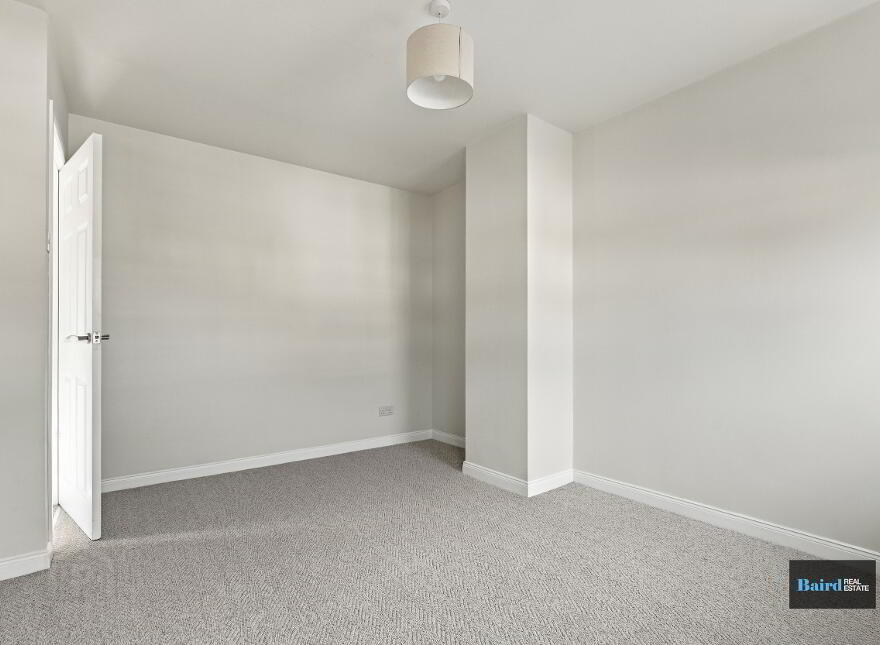 8 Killara Grange, Tullysaran, BT71 7JL