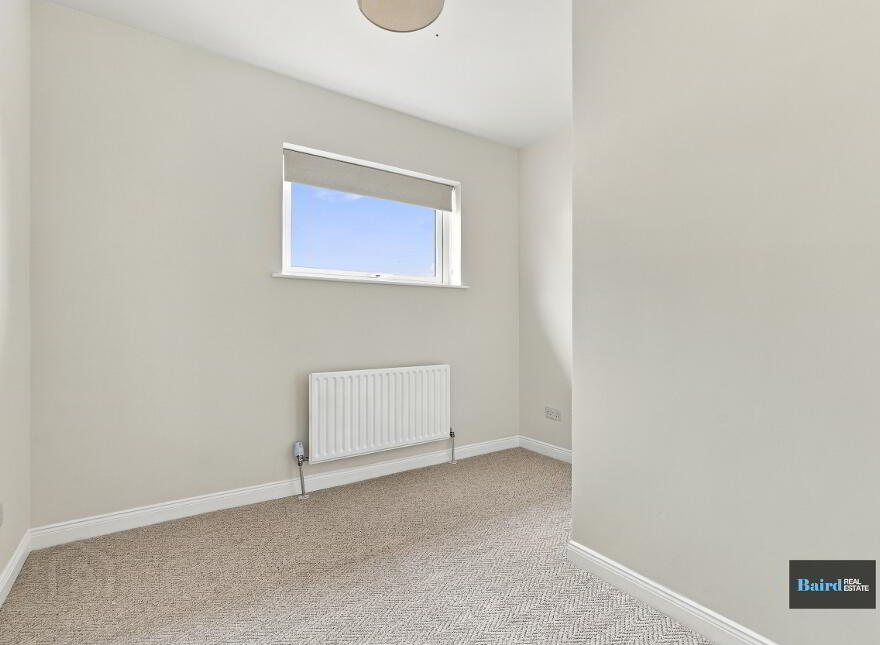 8 Killara Grange, Tullysaran, BT71 7JL