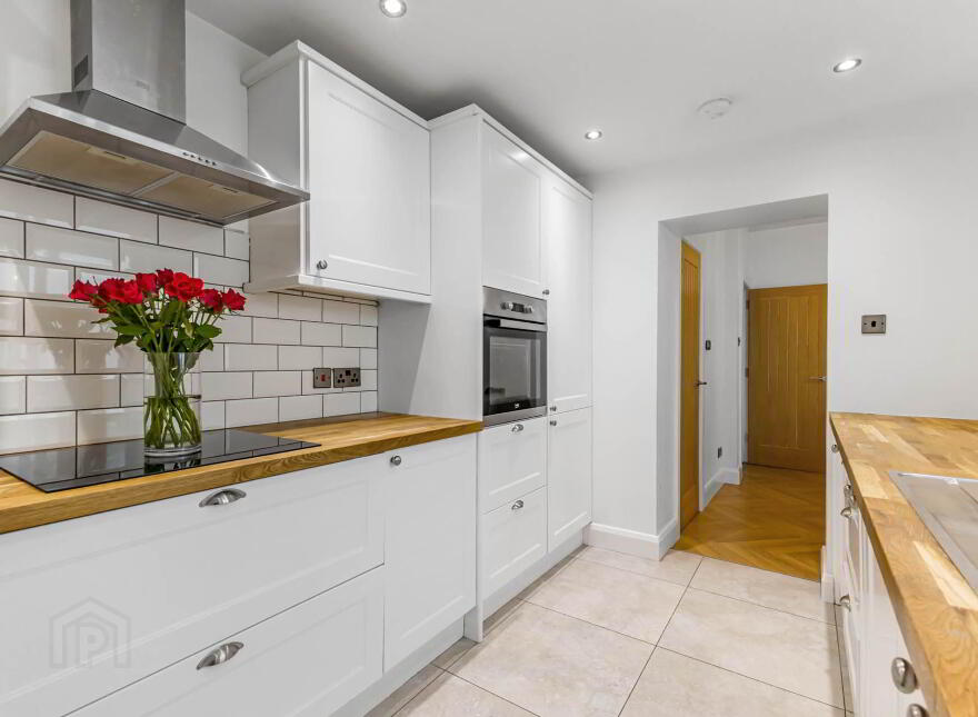 177 Rosebery Road, Ravenhill, Belfast, BT6 8JD