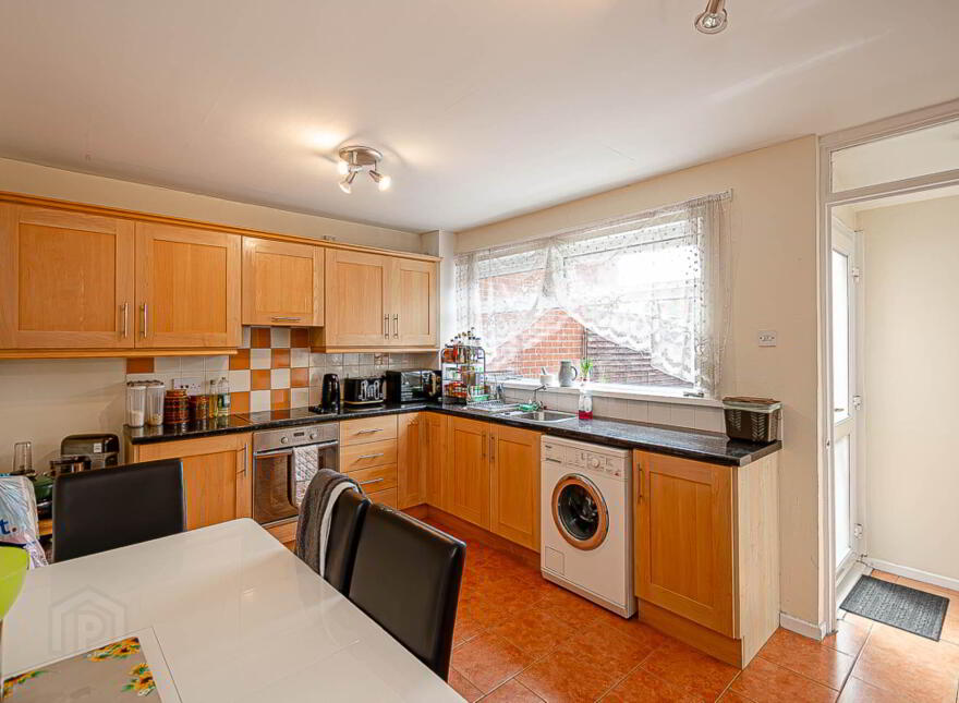 29 Beersbridge Road, Belfast, BT5 4RP