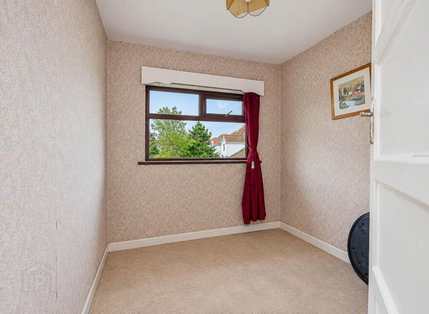 106 Locksley Park, Upper Lisburn Road, Belfast, BT10 0AT