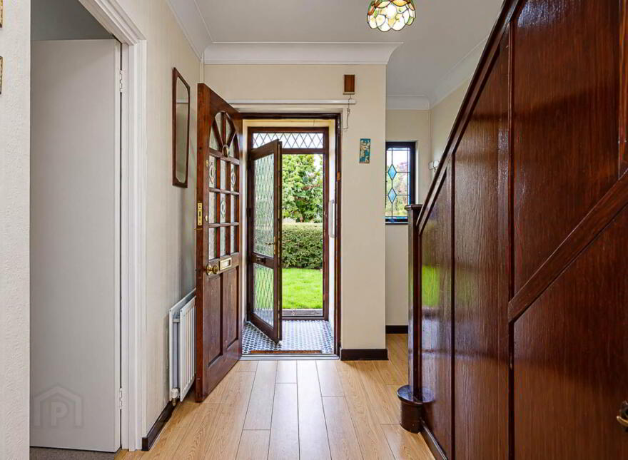 106 Locksley Park, Upper Lisburn Road, Belfast, BT10 0AT