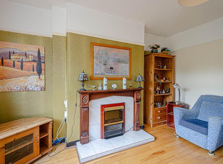 106 Locksley Park, Upper Lisburn Road, Belfast, BT10 0AT