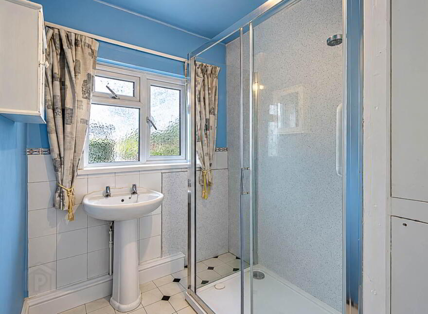106 Locksley Park, Upper Lisburn Road, Belfast, BT10 0AT
