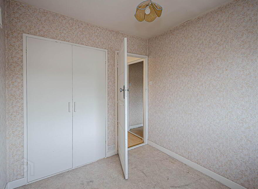 106 Locksley Park, Upper Lisburn Road, Belfast, BT10 0AT