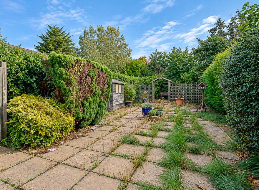 106 Locksley Park, Upper Lisburn Road, Belfast, BT10 0AT
