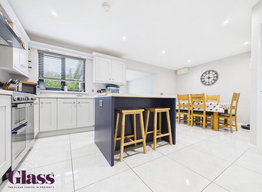 8 Bachelors Park, Portadown, Craigavon, BT63 5QX