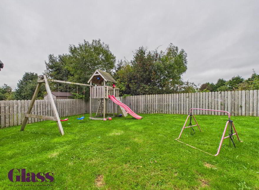 8 Bachelors Park, Portadown, Craigavon, BT63 5QX