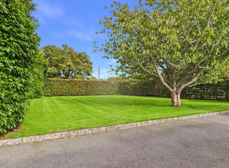 Maspeth, Millview Road, Malahide, K36F306