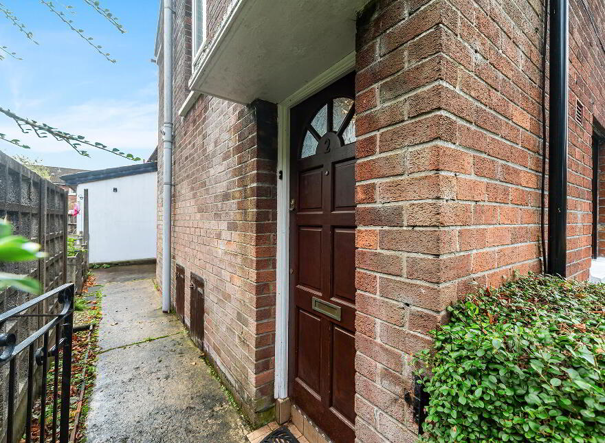2 Annadale Terrace, Annadale Embankment, Belfast, BT7 3DH