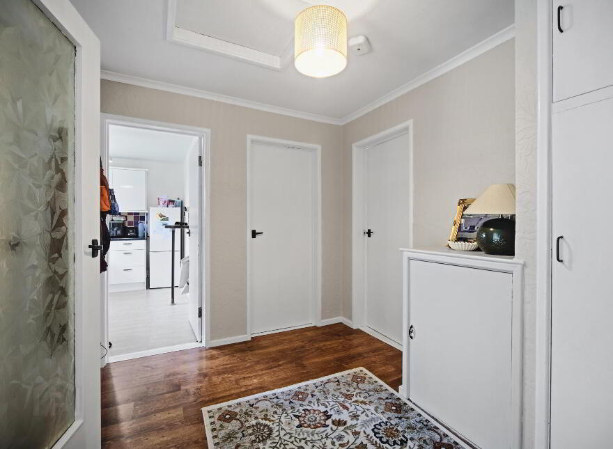 2 Annadale Terrace, Annadale Embankment, Belfast, BT7 3DH