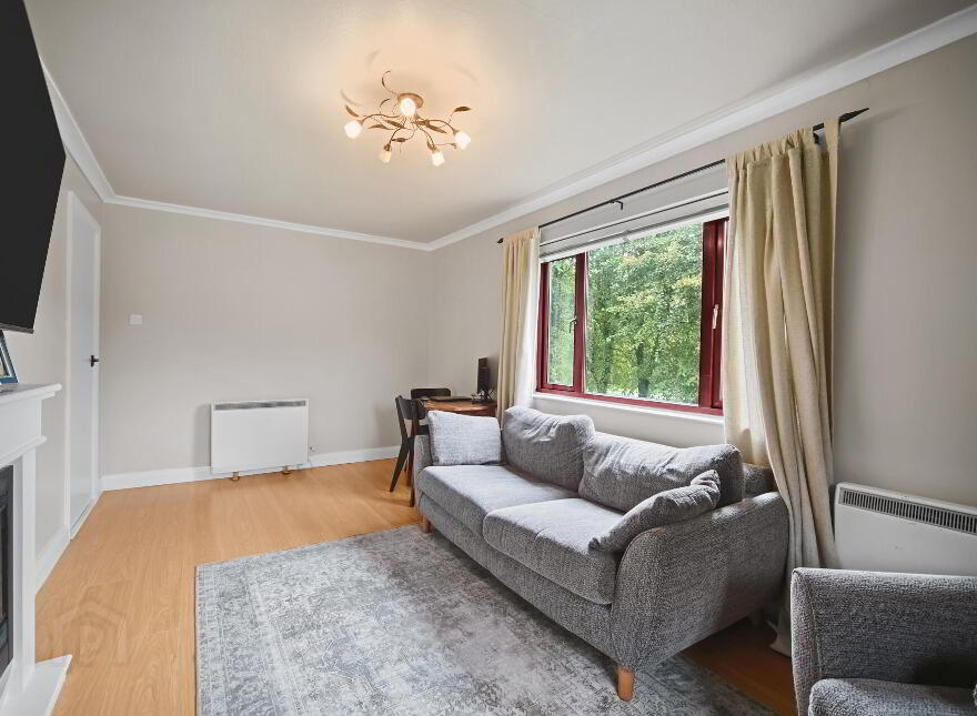 2 Annadale Terrace, Annadale Embankment, Belfast, BT7 3DH