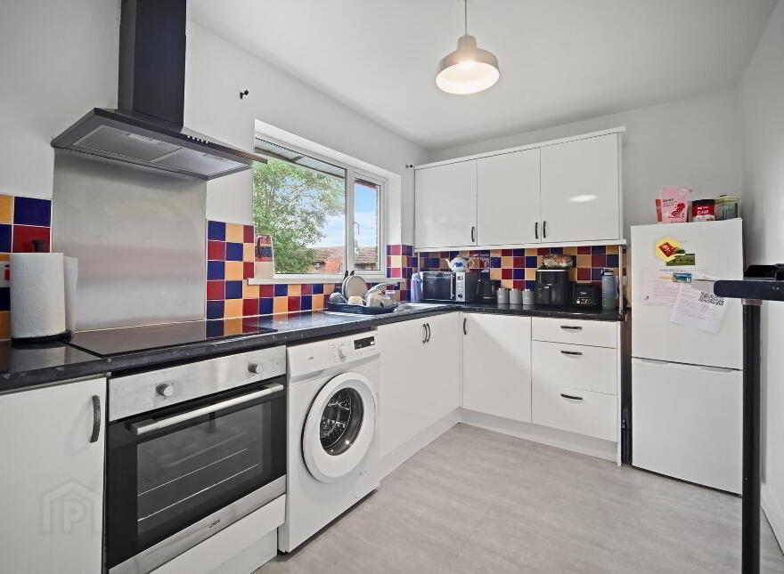 2 Annadale Terrace, Annadale Embankment, Belfast, BT7 3DH