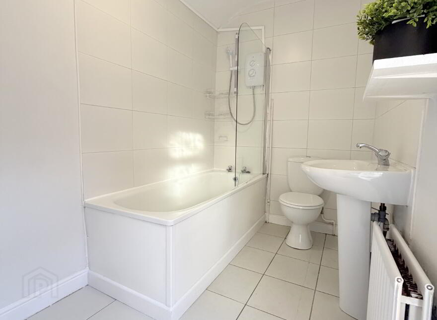 12 Edinburgh Street, Belfast, BT9 7DS