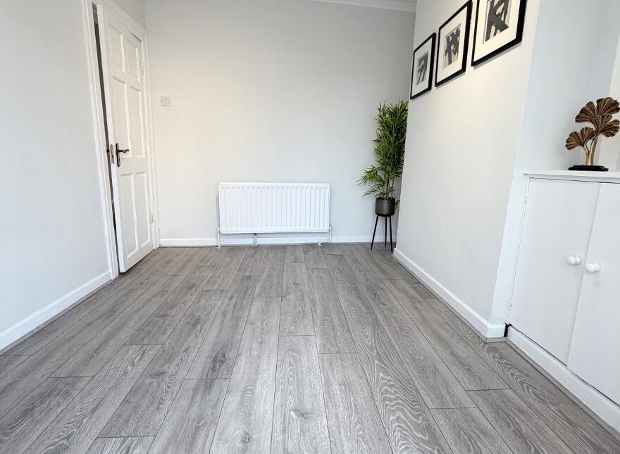12 Edinburgh Street, Belfast, BT9 7DS