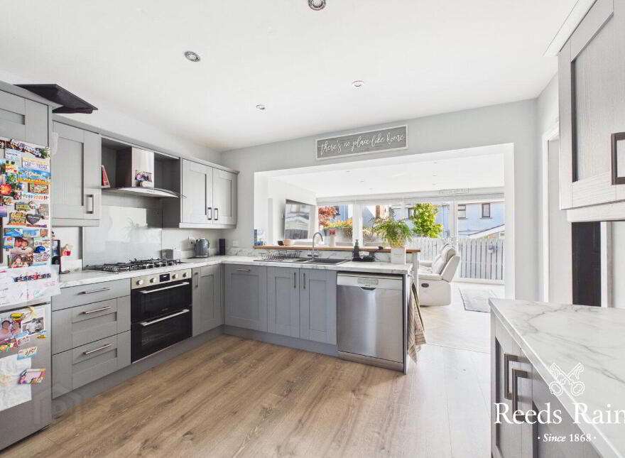 18 Brackenridge Green, Carrickfergus, BT38 8FP